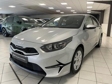 Voir le détail de l'offre de cette KIA Ceed 1.0 T-GDI 120ch Active de 2023 en vente à partir de 245.1 €  / mois