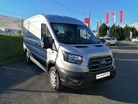 FORD Transit 2T Fg PE 390 L2H2 198 kW Batterie 75/68 kWh Trend Business à vendre à Bourges - Image n°1