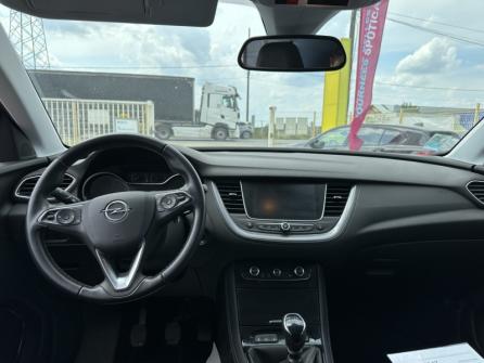 OPEL Grandland X 1.2 Turbo 130ch Elite 7cv à vendre à Montereau - Image n°8