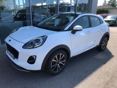 Voir le détail de l'offre de cette FORD Puma 1.0 EcoBoost 125ch mHEV Titanium 6cv de 2020 en vente à partir de 241.63 €  / mois