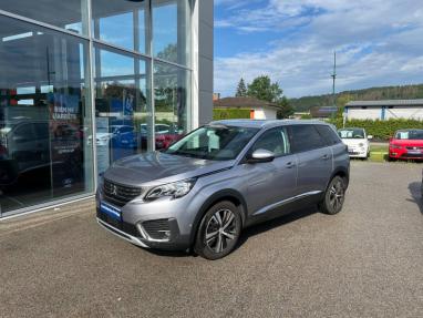 Voir le détail de l'offre de cette PEUGEOT 5008 1.2 PureTech 130ch Allure S&S de 2018 en vente à partir de 213.44 €  / mois