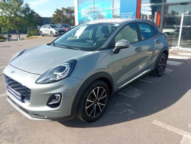 Voir le détail de l'offre de cette FORD Puma 1.0 EcoBoost 125ch mHEV Titanium 6cv de 2021 en vente à partir de 207.36 €  / mois