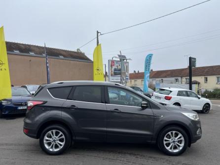 FORD Kuga 1.5 TDCi 120ch Stop&Start Titanium 4x2 à vendre à Auxerre - Image n°4