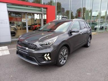 Voir le détail de l'offre de cette KIA Niro 1.6 GDi 105ch ISG + électrique 43.5ch Design DCT6 de 2021 en vente à partir de 23 199 € 