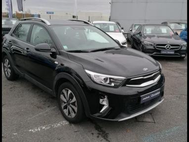 Voir le détail de l'offre de cette KIA Stonic 1.0 T-GDi 120ch MHEV Active iBVM6 de 2021 en vente à partir de 229 €  / mois