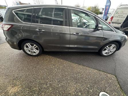 FORD S-MAX 2.0 EcoBlue 150ch Titanium Euro6.2 à vendre à Auxerre - Image n°4