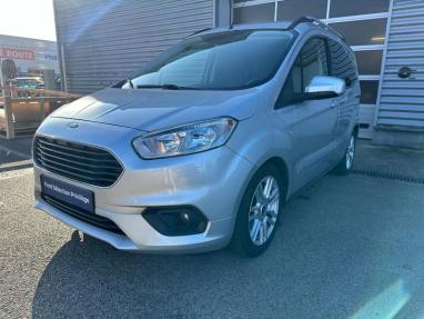 Voir le détail de l'offre de cette FORD Tourneo Courier 1.5 TDCI 100ch Titanium de 2019 en vente à partir de 205.69 €  / mois