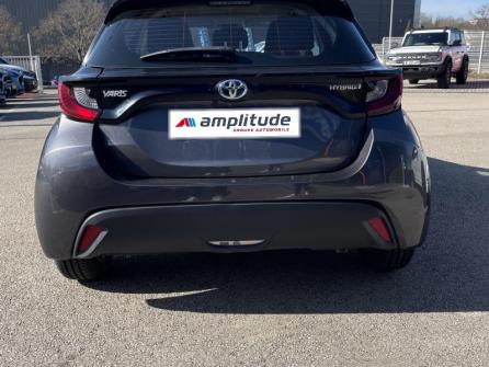 TOYOTA Yaris 116h Dynamic Business 5p + Programme Beyond Zero Academy MY21 à vendre à Besançon - Image n°6