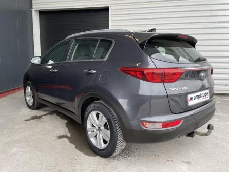KIA Sportage 1.7 CRDi 115ch ISG Active 4x2 à vendre à Reims - Image n°7