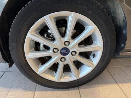 FORD Fiesta 1.0 EcoBoost 100ch Stop&Start Titanium 5p Euro6.2 à vendre à Chaumont - Image n°9