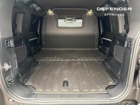 LAND-ROVER Defender 110 3.0 D250 Hard Top S à vendre à Troyes - Image n°9